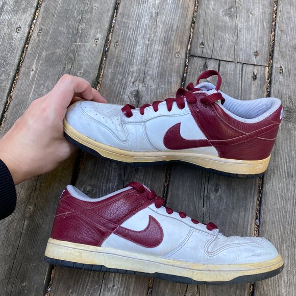 2007 Nike Dunk Low CL White Team Red Black Size 10.5 - Picture 5 of 11